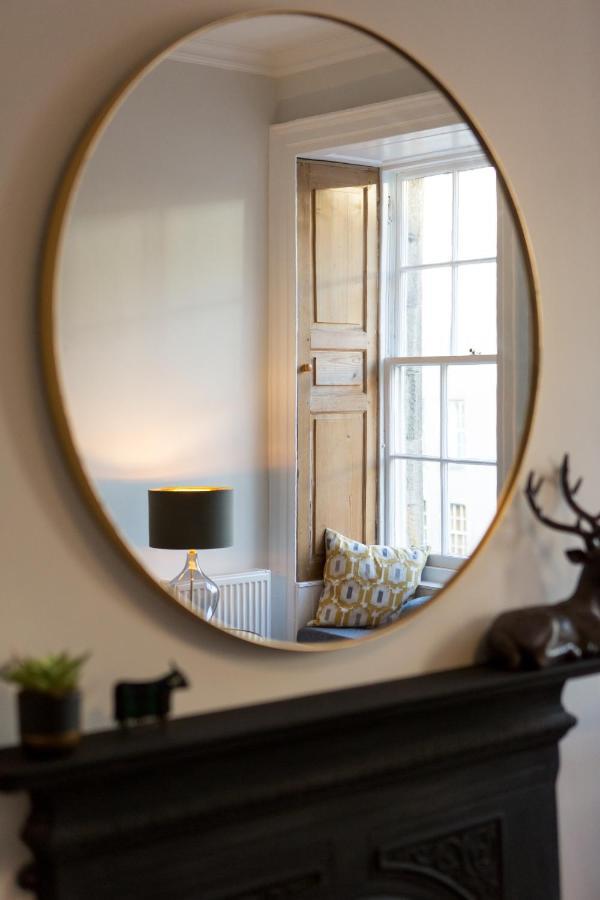 Royal Mile - Old Town Apartment Edinburgh Bagian luar foto